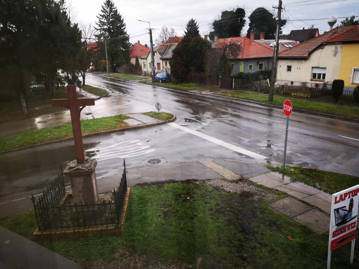 Berik Apartman Beci Exterior foto